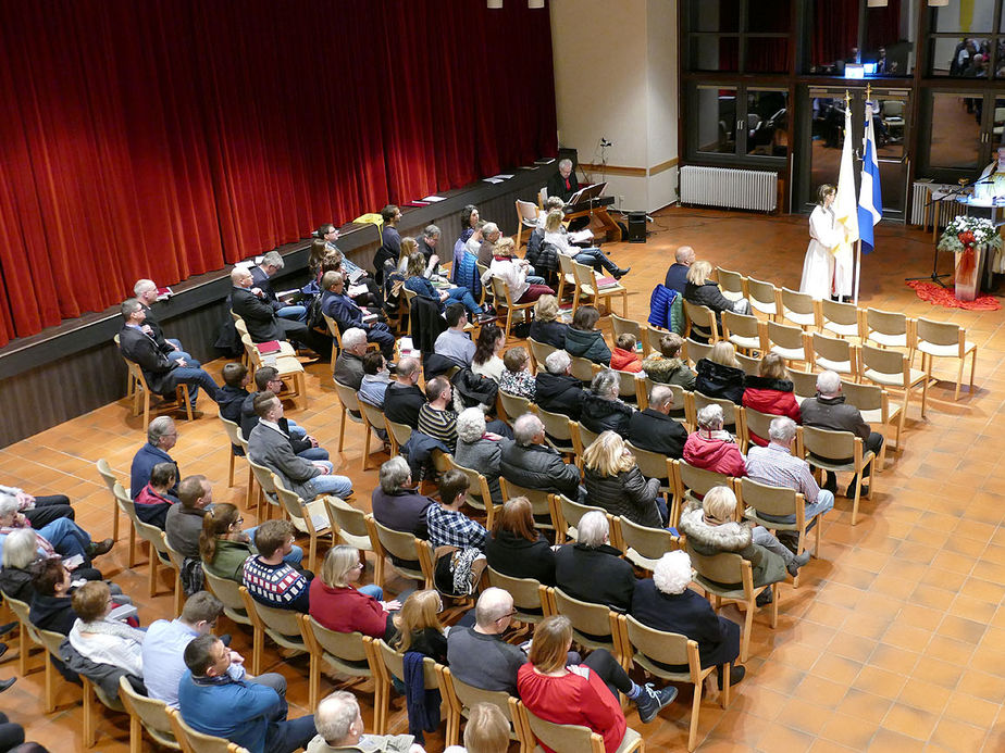 Feierliche Christmette im Haus des Gastes (Foto: Karl-Franz Thiede)